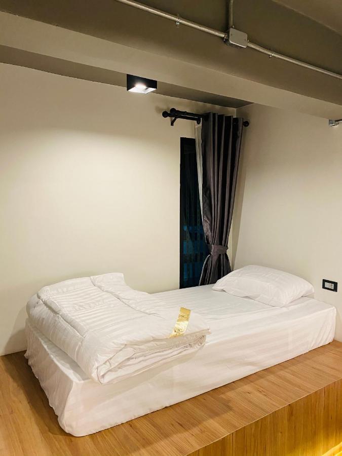 Hostel Little One Chiang Rai Zewnętrze zdjęcie